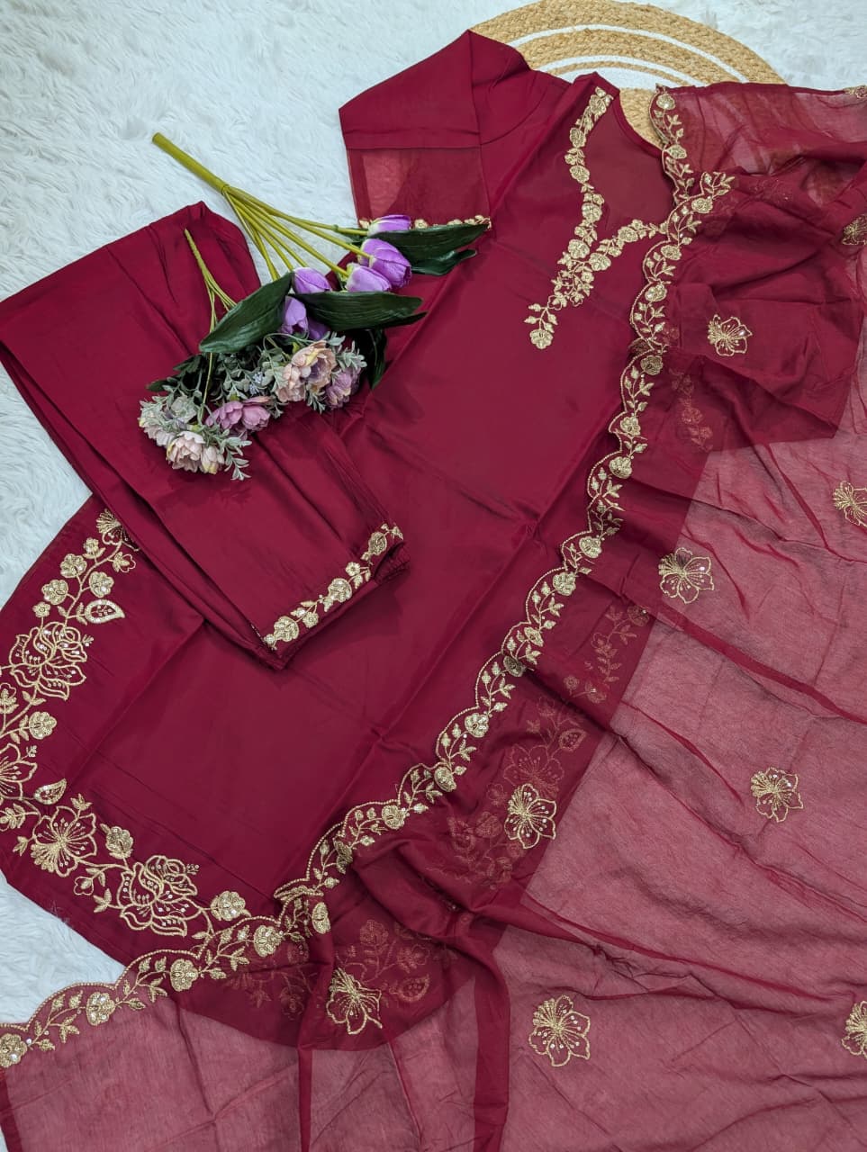 Women’s Viscose Chanderi Silk Kurta Set with Organza Dupatta | Embroidered Ethnic Wear